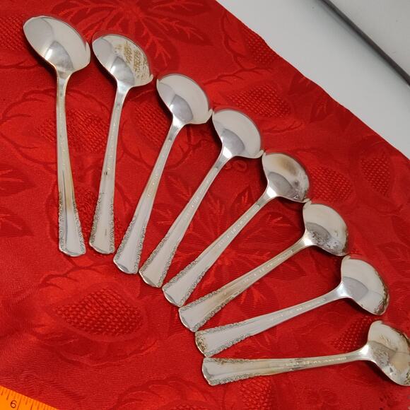 8X SSpoons MAY QUEEN by Holmes & Edwards Silver Plate Gumbo Round Soup Spoons - Picture 11 of 16